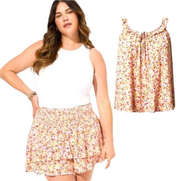 TORRID Washable FLORAL Crinkle Gauze Ruffle Tie Tank & Matching Floral Shorts. - Picture 1 of 16